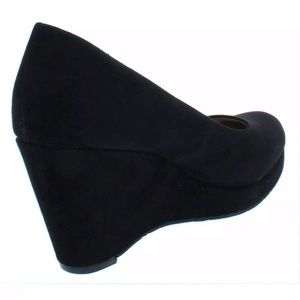 WEDGE PUMPS BLACK SUEDE SIZE 7 1/2M.